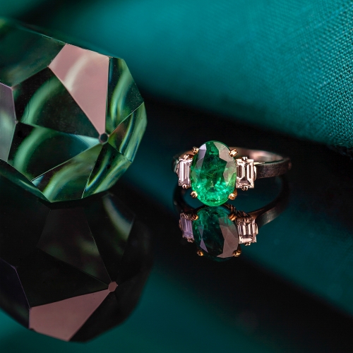 Emerald and diamond ring - 2