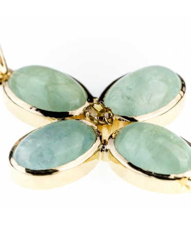 Gold cross pendant with green beryls - 5