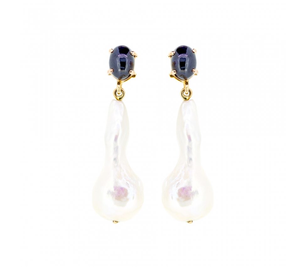 Gold stud earrings with baroqe pearl and sapphires - 1