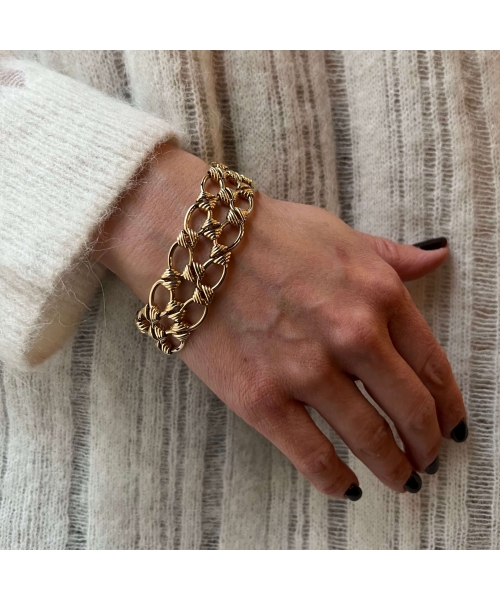 Gold bracelet with oval links - 2