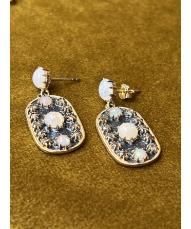 Silver earrings with opals and rose cut diamonds - 2