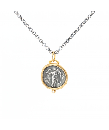Silver pendant with a diamond gilded with 24 carat gold, goddess Nike - 1