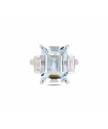Gold ring with aquamarine and diamonds - 1