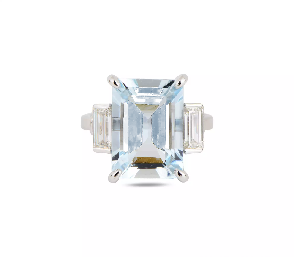 Gold ring with aquamarine and diamonds - 1